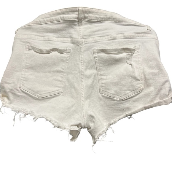 H&M Woman’s Jean shorts (size 14) - Picture 2 of 7